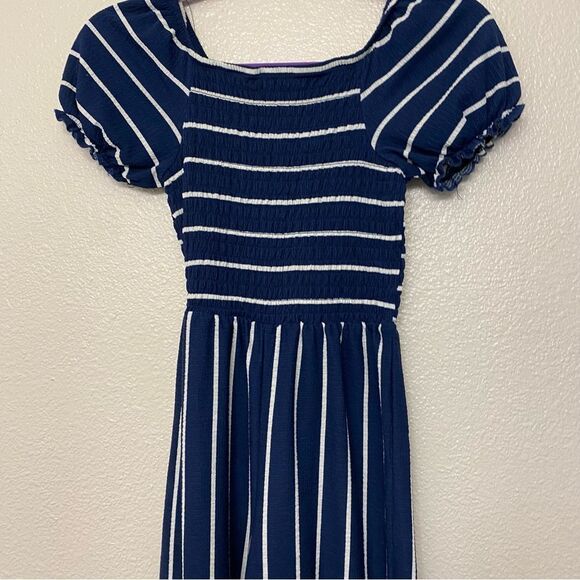 Navy blue puff sleeve wide leg smocked Striped stretchy Jumpsuit Romper 10-12 - Picture 5 of 8